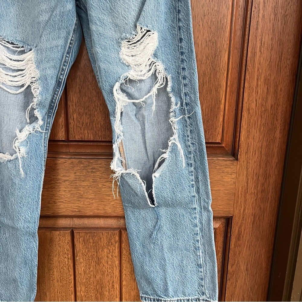 Aeropostale Distressed Jeans - Picture 6 of 11